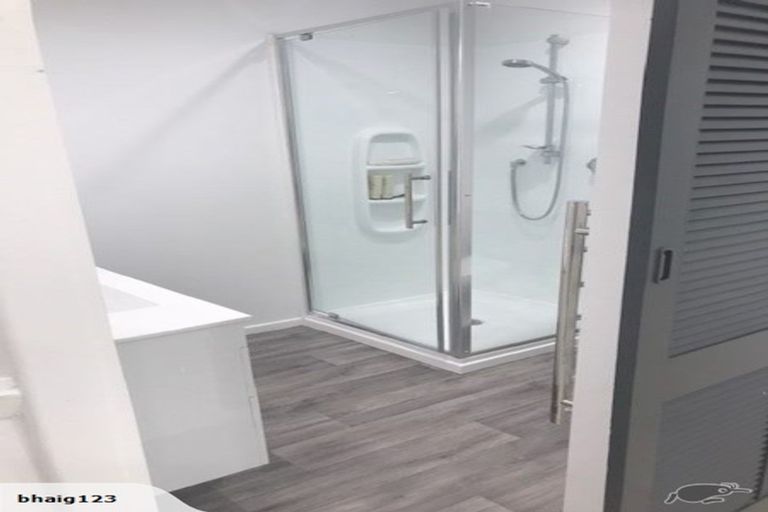 Photo of property in 23 Lanigan Street, Birkdale, Auckland, 0626