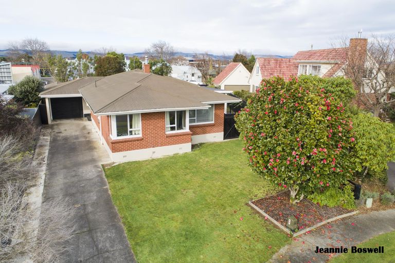 Photo of property in 45 Kentucky Way, Awapuni, Palmerston North, 4412