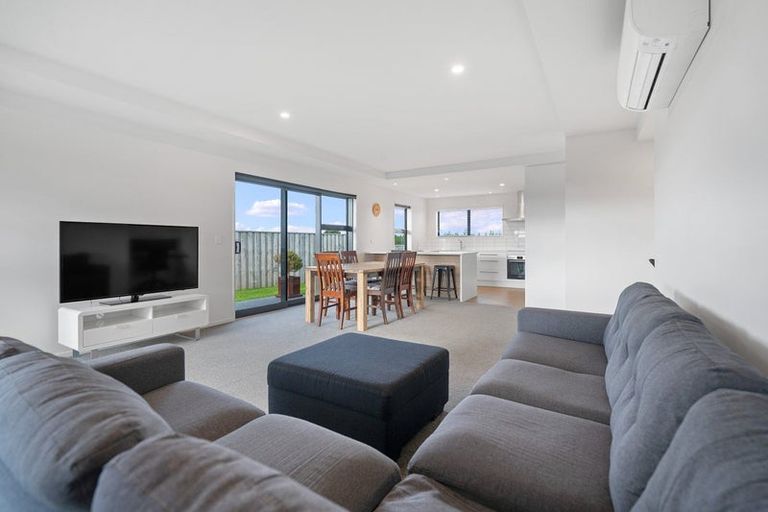 Photo of property in 27 Lovelock Avenue, Rolleston, 7615