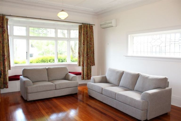 Photo of property in 382 High Street, Rangiora, 7400
