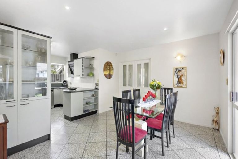 Photo of property in 335 Hendersons Road, Hoon Hay, Christchurch, 8025