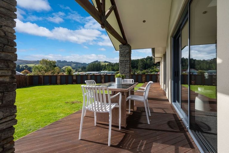 Photo of property in 6 Grandvista Drive, Green Island, Dunedin, 9018