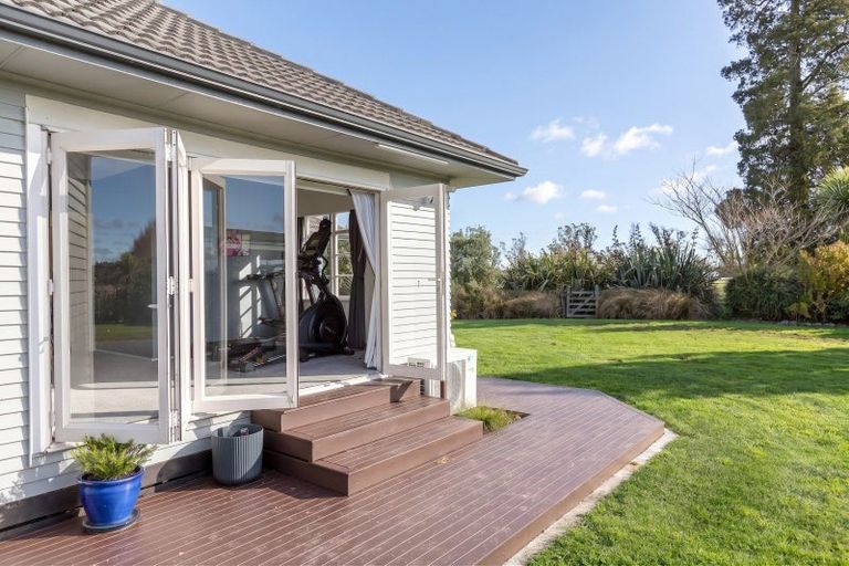 Photo of property in 162 Para Road, Waihakeke, Carterton, 5792
