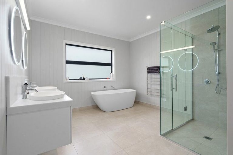 Photo of property in 99 Peake Road, Cambridge, 3493