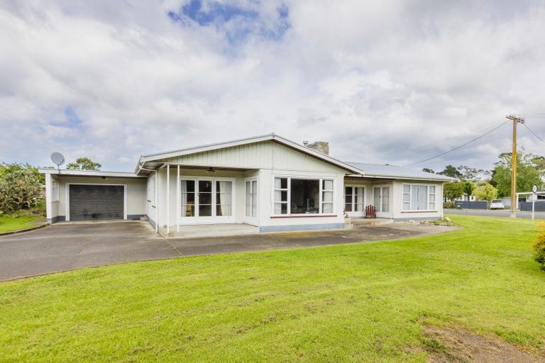 Photo of property in 2415 Takapau Road, Waipukurau, 4200