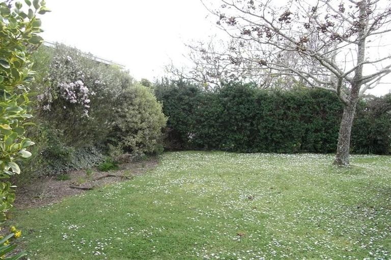 Photo of property in 14 Kuratawhiti Street, Greytown, 5712