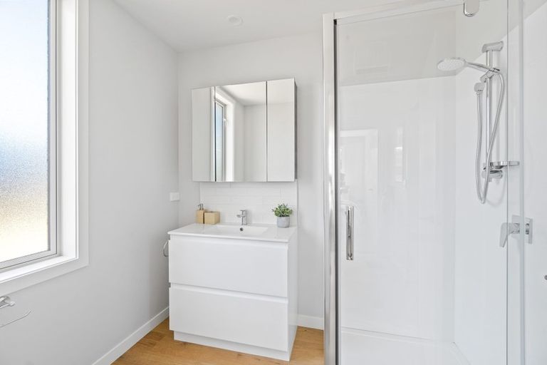 Photo of property in 106 Randolph Street, Woolston, Christchurch, 8062