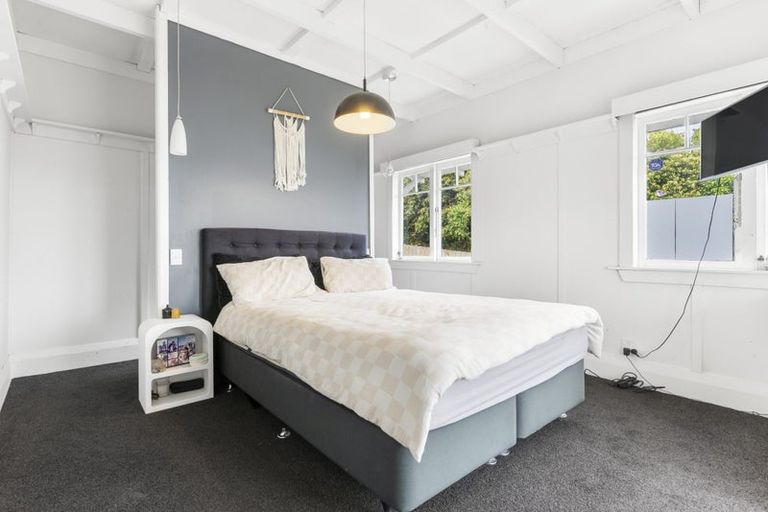 Photo of property in 18 Penton Road, Stanmore Bay, Whangaparaoa, 0932