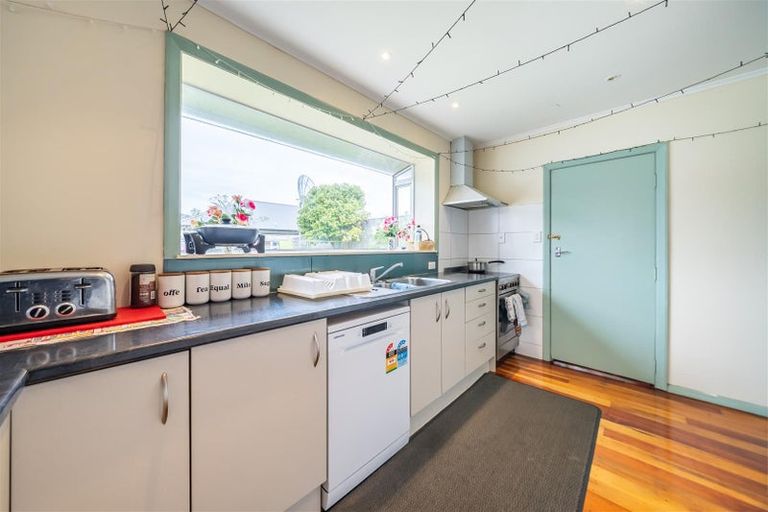 Photo of property in 222 Taita Drive, Avalon, Lower Hutt, 5011
