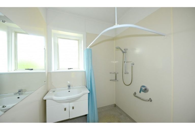 Photo of property in 16 Mccombs Street, Somerfield, Christchurch, 8024
