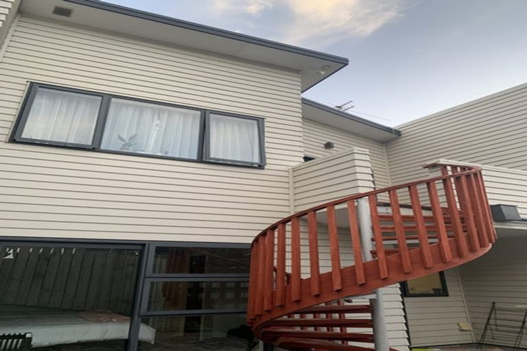 Photo of property in 153 Ohiro Road, Brooklyn, Wellington, 6021