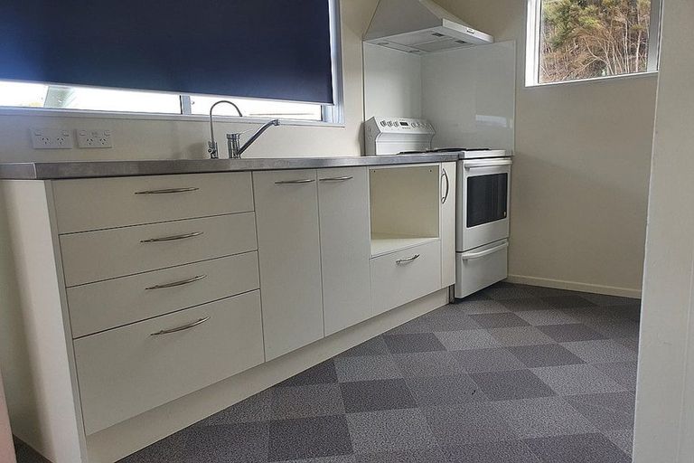 Photo of property in 21 Kendal Grove, Wainuiomata, Lower Hutt, 5014