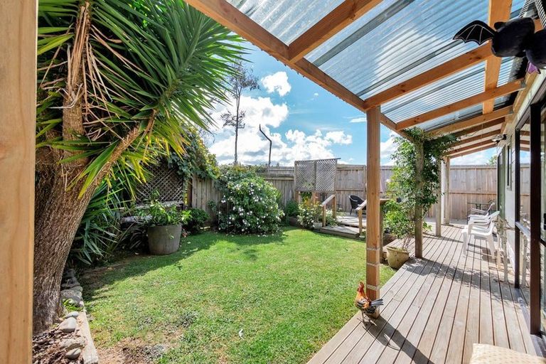 Photo of property in 38 Kashmir Road, Glen Eden, Auckland, 0602