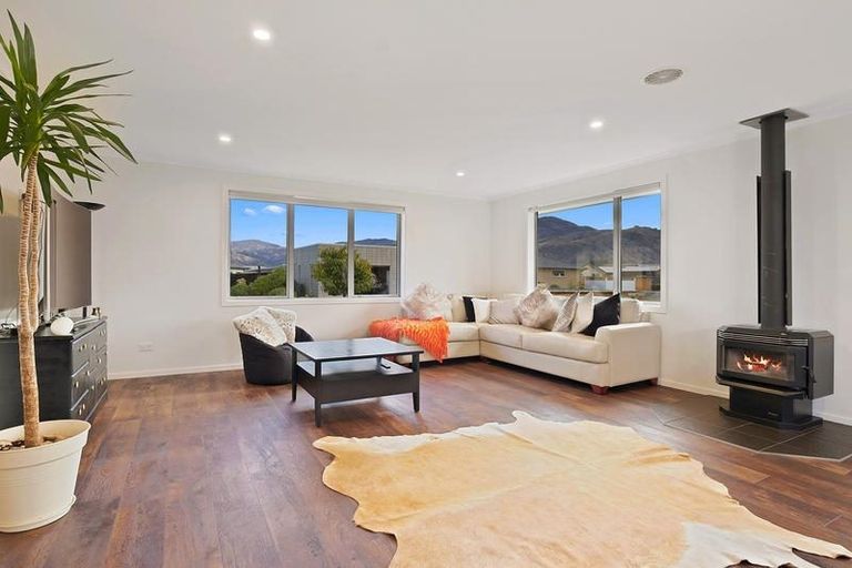 Photo of property in 6 David Place, Cromwell, 9310