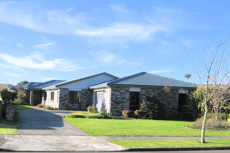 Photo of property in 10 Glencoe Place, Nawton, Hamilton, 3200