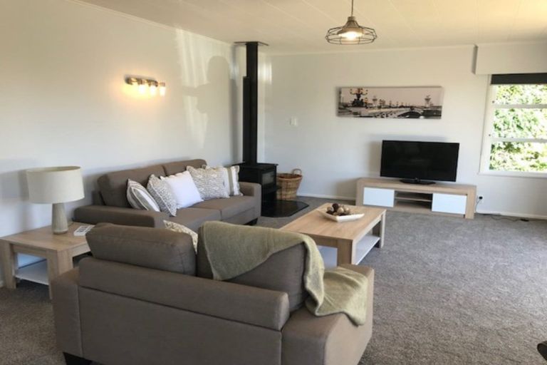 Photo of property in 17 Rakau Street, Havelock North, 4130