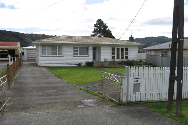 Photo of property in 8 Maire Street, Wainuiomata, Lower Hutt, 5014