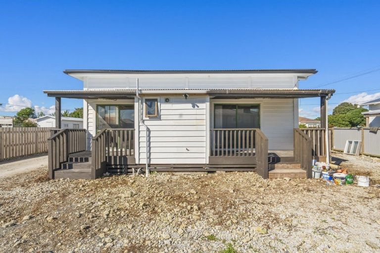 Photo of property in 16 Ruawai Wharf Road, Ruawai, 0530