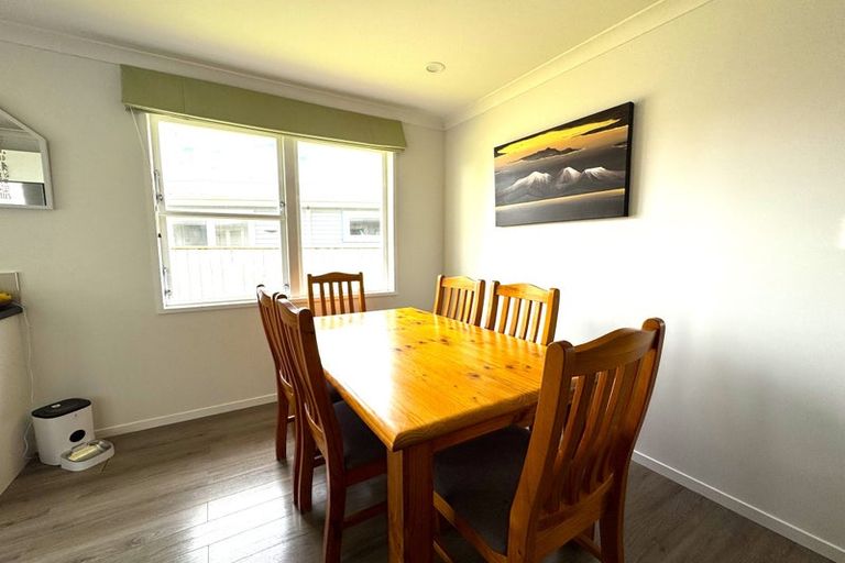 Photo of property in 4 Oban Place, Awapuni, Palmerston North, 4412