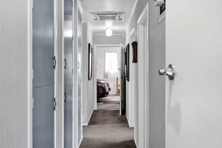 Photo of property in 33 Seyton Street, Stratford, 4332