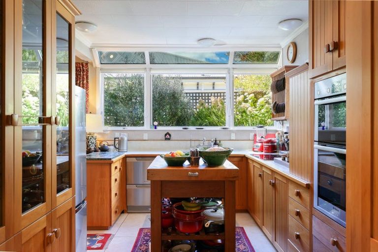 Photo of property in 22 Examiner Street, Nelson, 7010
