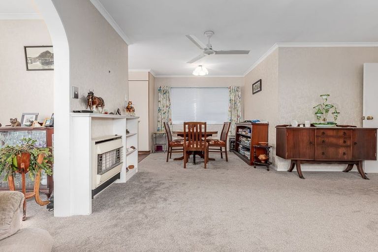 Photo of property in 25a Trafalgar Street, Levin, 5510