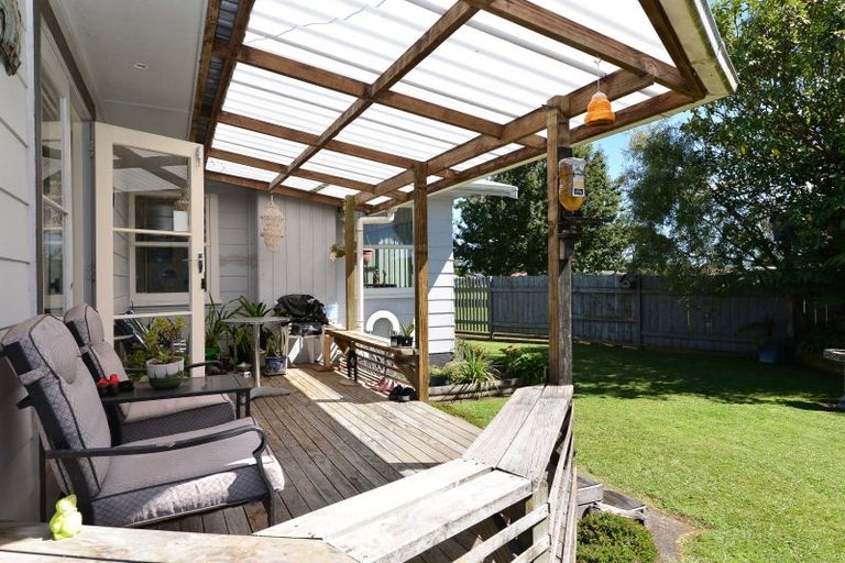 Photo of property in 28 Rosalind Street, Deanwell, Hamilton, 3206