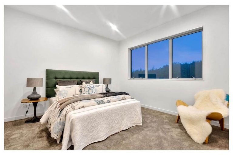 Photo of property in 83 Pacific Heights Road, Orewa, 0931