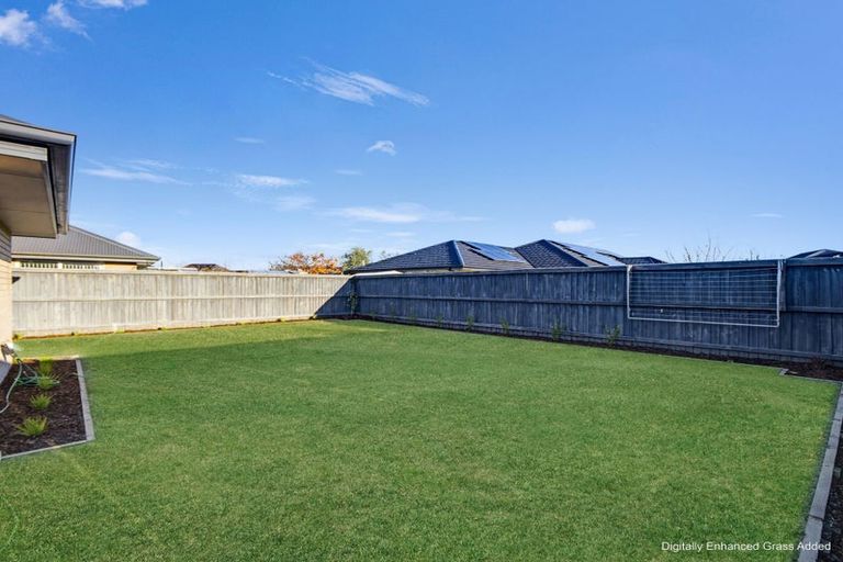 Photo of property in 35 Sutherland Drive, Kaiapoi, 7630