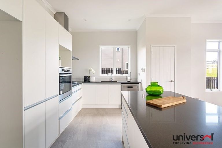 Photo of property in 37 Bonair Crescent, Silverdale, 0932