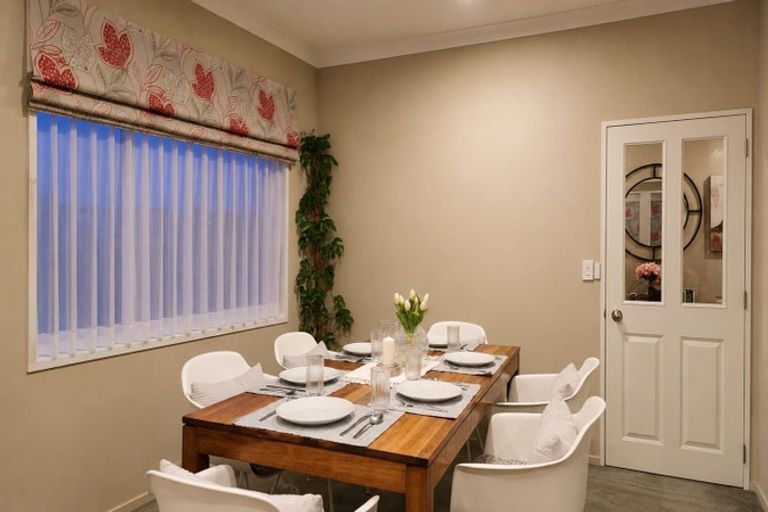 Photo of property in 73 Amesbury Drive, Churton Park, Wellington, 6037