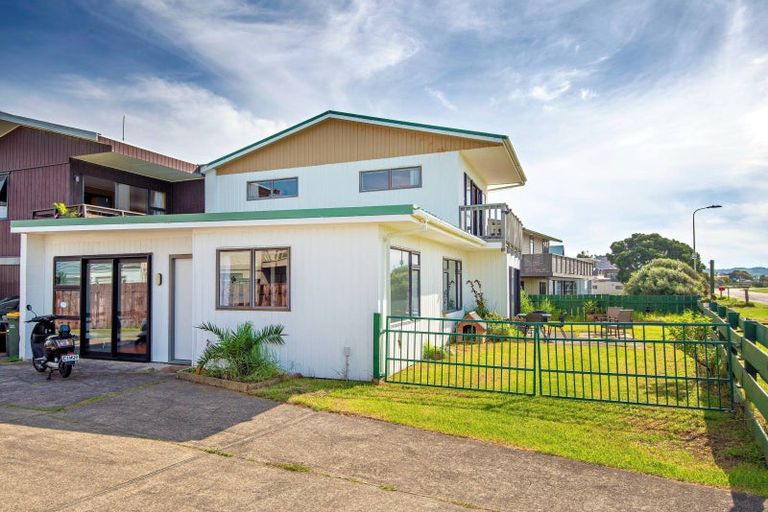 Photo of property in 298a Ocean Road, Ohope, 3121