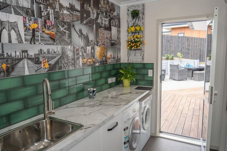 Photo of property in 11 Midgard Road, Coopers Beach, 0420