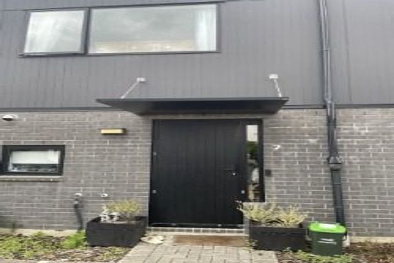 Photo of property in 7 Ivy Nola Way, Henderson, Auckland, 0612