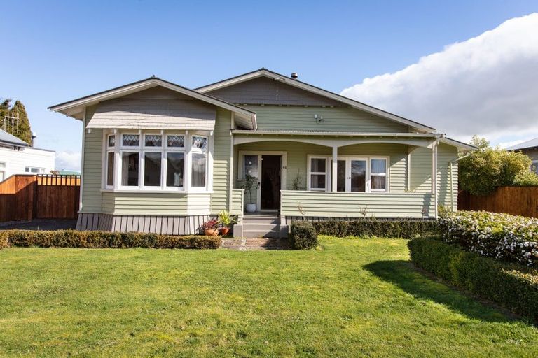 Photo of property in 46 Swinburn Street, Dannevirke, 4930