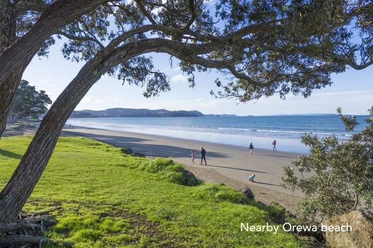 Photo of property in 7 Nerehana Place, Red Beach, 0932