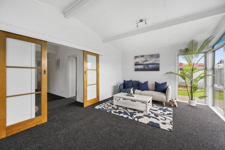 Photo of property in 439 Gloucester Street, Taradale, Napier, 4112