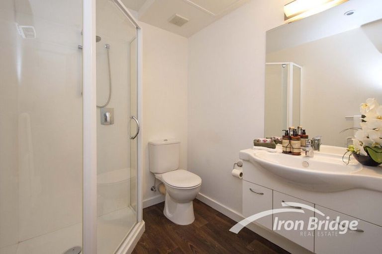 Photo of property in 2/126 Nursery Road, Linwood, Christchurch, 8011