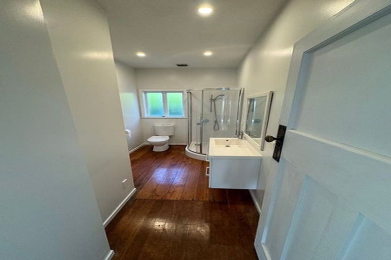 Photo of property in 5u2 Grove Road, Kelburn, Wellington, 6012