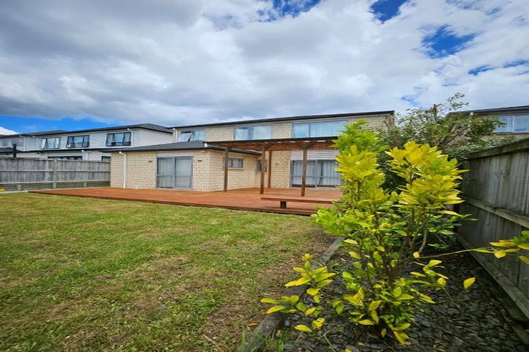 Photo of property in 10 Fong Road, Flat Bush, Auckland, 2019