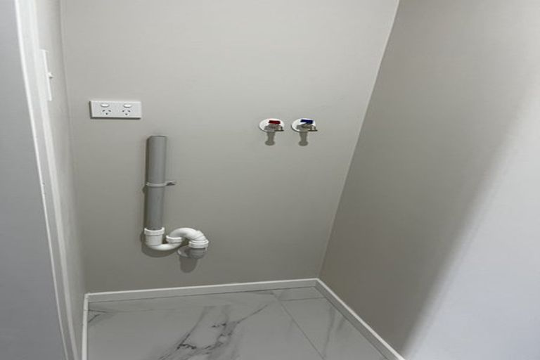 Photo of property in 1/28 Colum Place, Bucklands Beach, Auckland, 2014