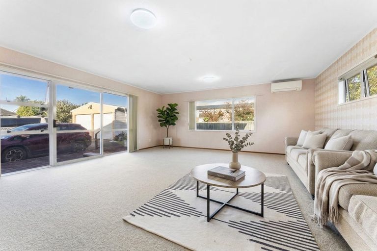 Photo of property in 6 Cardiff Road, Pakuranga, Auckland, 2010