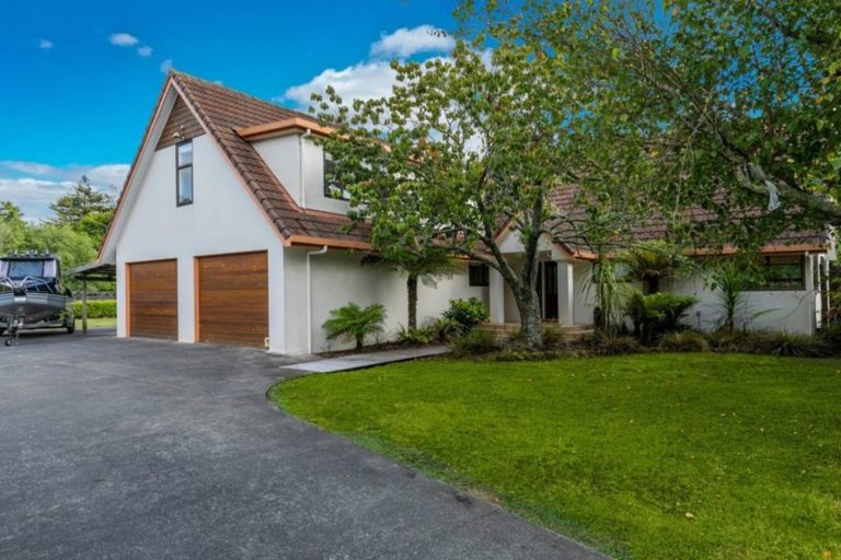 Photo of property in 31 Rangitopuni Road, Riverhead, 0793