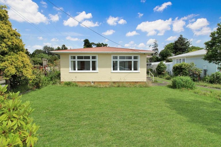 Photo of property in 6 Maunder Street, Marton, 4710