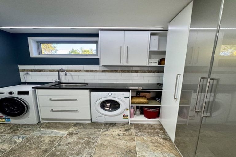 Photo of property in 45 The Crescent, Roseneath, Wellington, 6011