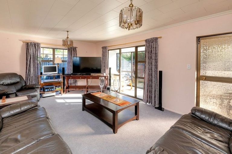Photo of property in 156 Fairway Drive, Te Kamo, Whangarei, 0112