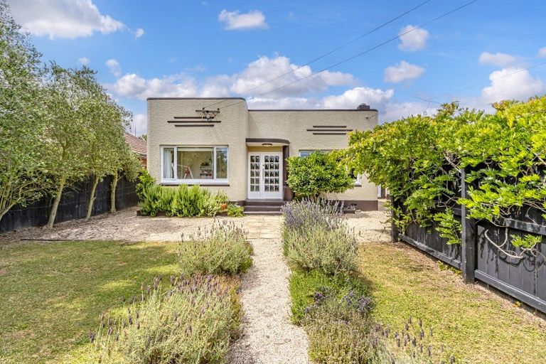 Photo of property in 89 Aorangi Road, Bryndwr, Christchurch, 8053