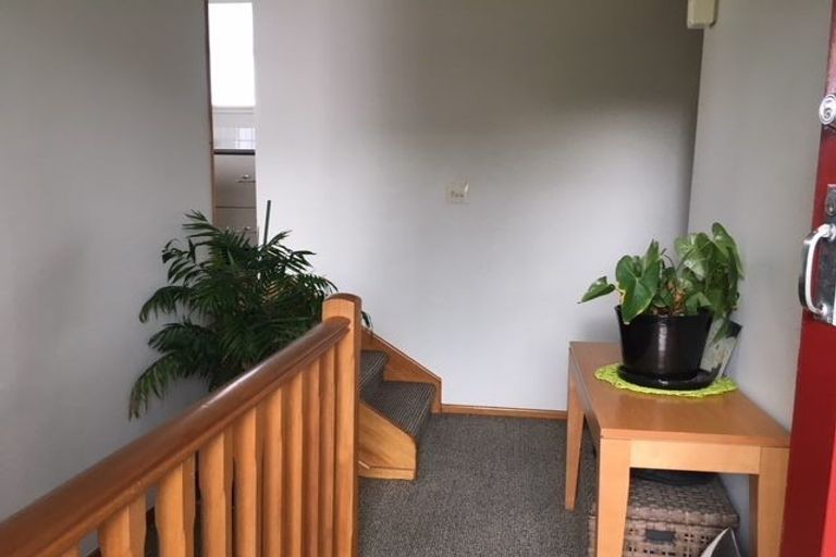 Photo of property in 116a Mcleod Road, Te Atatu South, Auckland, 0610