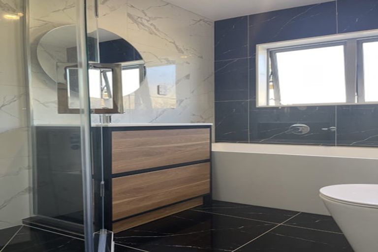 Photo of property in 3 Skanda Crescent, Flat Bush, Auckland, 2019