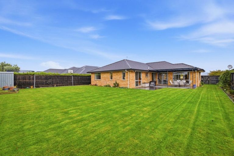 Photo of property in 18 Wyatt Street, Kaiapoi, 7630